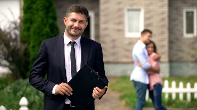 Steps to become a successful Real Estate Agent